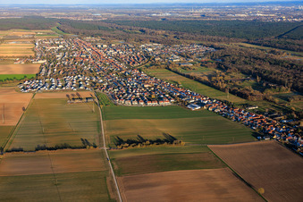 Photographie aérienne de Vue de la ville depuis l'ouest à Kandel dans le département Rhénanie-Palatinat, Allemagne