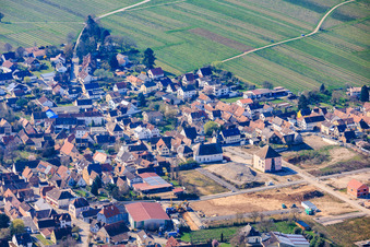 Nouveau quartier résidentiel « Village Life » aménagé dans l'ancienne cave à vin mousseux à Böchingen dans le département Rhénanie-Palatinat, Allemagne