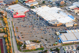 Parc industriel Sud avec Edeka Stiegler et BÖ Shoes & Fashion Mutterstadt à Mutterstadt dans le département Rhénanie-Palatinat, Allemagne
