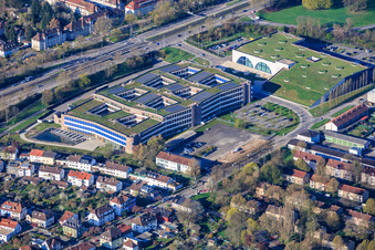 Dm-dialogicum (siège social) et dmTECH GmbH à le quartier Durlach in Karlsruhe dans le département Bade-Wurtemberg, Allemagne