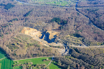 Carrière Keltern de Natursteinwerke im Nordschwarzwald GmbH & Co.KG à le quartier Dietlingen in Keltern dans le département Bade-Wurtemberg, Allemagne