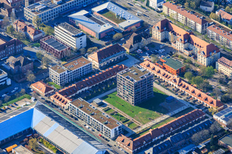 Hofgarten Karree dans la Ludwig-Haas-Straße avec Robby Eaze à le quartier Nordweststadt in Karlsruhe dans le département Bade-Wurtemberg, Allemagne