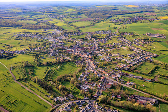 Du sud à Diebling dans le département Moselle, France