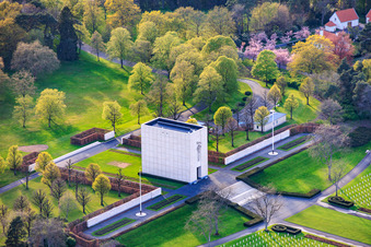 Chapelle du cimetière militaire américain et mémorial de Saint-Avold à le quartier Forêts de Zang et du Steinberg in Saint-Avold dans le département Moselle, France