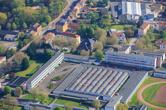 Lycée Henri Nominé à le quartier La Cité in Saargemünd dans le département Moselle, France