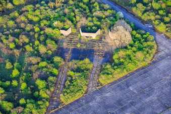 Position de stationnement sur l'ancien aérodrome militaire Grostenquin à Grostenquin dans le département Moselle, France