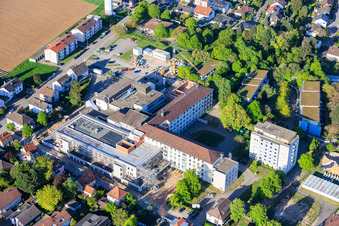 Chantier de construction pour l'agrandissement de la clinique Asklepios Südpfalz Kandel à Kandel dans le département Rhénanie-Palatinat, Allemagne