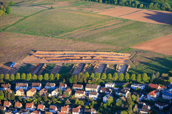 Travaux d'aménagement d'une nouvelle zone résidentielle sur Wollmesheimer Höhe à Landau in der Pfalz dans le département Rhénanie-Palatinat, Allemagne
