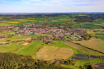 Vue de la ville depuis le nord à Neustadt an der Orla dans le département Thuringe, Allemagne
