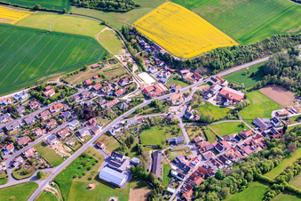 Du sud-ouest à le quartier Münster in Eußenheim dans le département Bavière, Allemagne