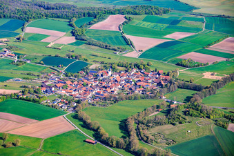 Du sud-est à le quartier Roßfeld in Bad Rodach dans le département Bavière, Allemagne