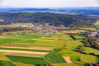 Du nord à le quartier Neundorf in Mitwitz dans le département Bavière, Allemagne