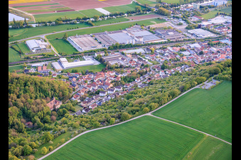 Zone industrielle Ob. Altach avec allmilmö Küchen GmbH & Co. KG à Zeil am Main dans le département Bavière, Allemagne