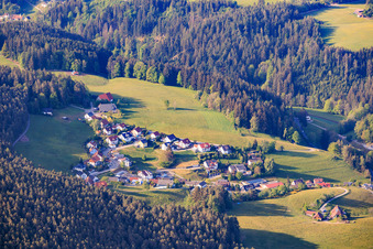 Du nord à Lauterbach dans le département Bade-Wurtemberg, Allemagne