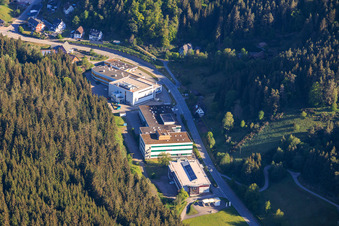 SKT Schwarzwälder Kugel- und Rollentechnik GmbH & Co. KG et Firmencampus blukii à le quartier Tennenbronn in Schramberg dans le département Bade-Wurtemberg, Allemagne