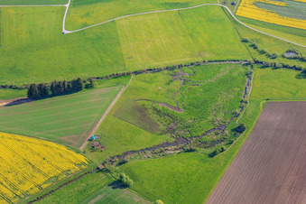 Amarrer entre Eberbach et Eschach à Dunningen dans le département Bade-Wurtemberg, Allemagne