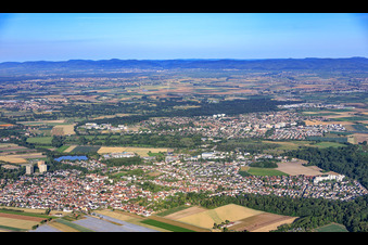 De l'est à Neuhofen dans le département Rhénanie-Palatinat, Allemagne