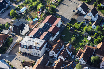 Auberge de campagne Zur Linden à Silz dans le département Rhénanie-Palatinat, Allemagne