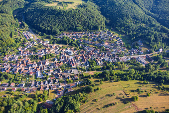 Du sud à Silz dans le département Rhénanie-Palatinat, Allemagne