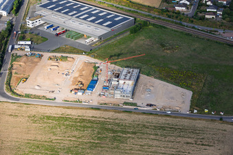 Chantier du nouveau campus de X2E pour les bâtiments administratifs et de production à Rohrbach dans le département Rhénanie-Palatinat, Allemagne