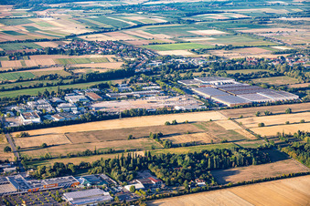 Travaux de construction sur le site du nouveau centre logistique de Cain International par le promoteur du projet NVELOP à Landau in der Pfalz dans le département Rhénanie-Palatinat, Allemagne