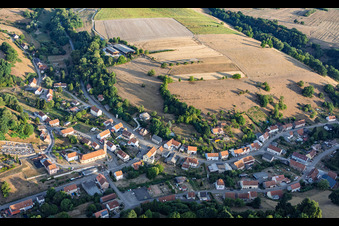 Du sud-est à Breidenbach dans le département Moselle, France