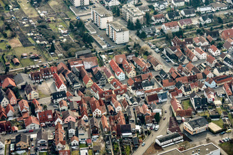 Vue aérienne de Raiffeisenstrasse à Kandel dans le département Rhénanie-Palatinat, Allemagne