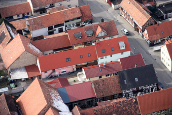 Rue du Rhin à Kandel dans le département Rhénanie-Palatinat, Allemagne vue d'en haut