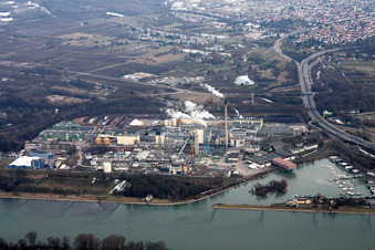 Vue aérienne de Stora Enso à le quartier Knielingen in Karlsruhe dans le département Bade-Wurtemberg, Allemagne
