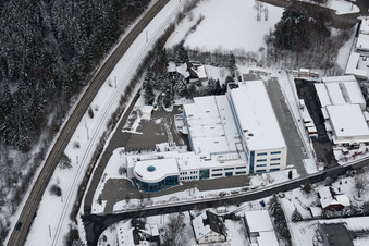 Ittersbach, zone industrielle à le quartier Im Stockmädle in Karlsbad dans le département Bade-Wurtemberg, Allemagne vu d'un drone