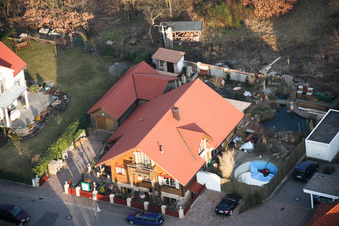Photographie aérienne de Rober-Koch-Straße dans la nouvelle zone de développement O à Bellheim dans le département Rhénanie-Palatinat, Allemagne