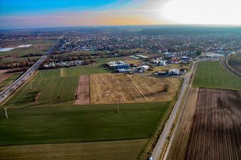 Vue oblique de Zone commerciale de Nordring à Rülzheim dans le département Rhénanie-Palatinat, Allemagne