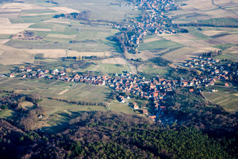 Rott dans le département Bas Rhin, France depuis l'avion