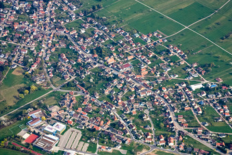 Vue aérienne de Du nord-ouest à le quartier Conweiler in Straubenhardt dans le département Bade-Wurtemberg, Allemagne