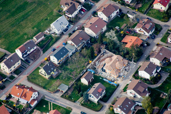 Photographie aérienne de Le bastion des négociants en matériaux de construction à le quartier Schluttenbach in Ettlingen dans le département Bade-Wurtemberg, Allemagne