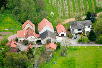 Moulin Am Erlenbach à Winden dans le département Rhénanie-Palatinat, Allemagne d'en haut