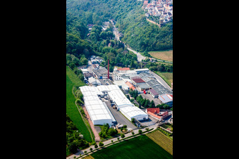 Vue aérienne de Locaux de l'usine du fabricant de produits chimiques Gechem GmbH & Co KG dans le district de Neuleiningen-Tal à Kleinkarlbach dans le département Rhénanie-Palatinat, Allemagne