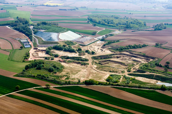 Photographie aérienne de Site de la déchetterie immergée à Schaffhouse-prés-Seltz à Schaffhouse-près-Seltz dans le département Bas Rhin, France