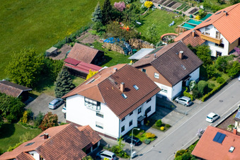 Vue oblique de Anneau romain à Berg dans le département Rhénanie-Palatinat, Allemagne