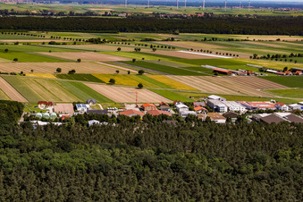 Vue aérienne de Zone industrielle d'Im Gereut vue du sud à Hatzenbühl dans le département Rhénanie-Palatinat, Allemagne