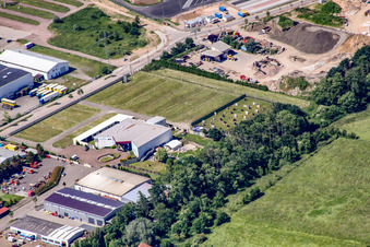 Vue aérienne de Disco à le quartier Minderslachen in Kandel dans le département Rhénanie-Palatinat, Allemagne