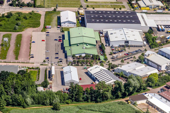 Vue aérienne de A65 Disco à le quartier Minderslachen in Kandel dans le département Rhénanie-Palatinat, Allemagne