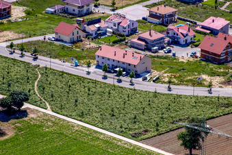 Sur la haute piste à Kandel dans le département Rhénanie-Palatinat, Allemagne d'en haut
