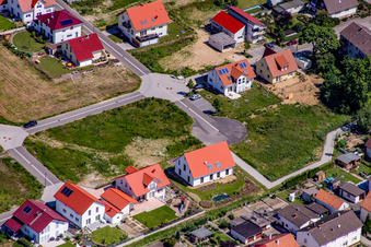 Sur la haute piste à Kandel dans le département Rhénanie-Palatinat, Allemagne d'en haut