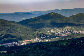 Vue aérienne de Du sud-ouest à Baden-Baden dans le département Bade-Wurtemberg, Allemagne