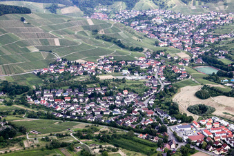 Vue aérienne de Du nord-ouest à le quartier Steinbach in Baden-Baden dans le département Bade-Wurtemberg, Allemagne