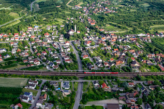Vue aérienne de Passage souterrain ferroviaire Scherwiller Straße à le quartier Fautenbach in Achern dans le département Bade-Wurtemberg, Allemagne