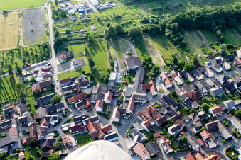 Vue aérienne de Mattenstr à le quartier Urloffen in Appenweier dans le département Bade-Wurtemberg, Allemagne