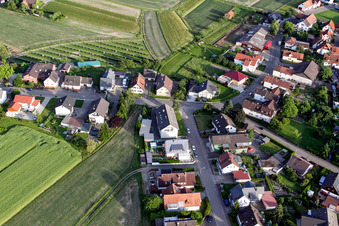 Vue aérienne de Gartenstr à le quartier Sand in Willstätt dans le département Bade-Wurtemberg, Allemagne