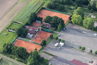 Vue aérienne de Tennis à le quartier Urloffen in Appenweier dans le département Bade-Wurtemberg, Allemagne